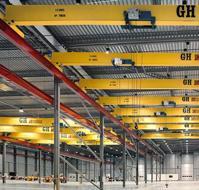 1. SINGLE GIRDER EOT CRANE 1.1. FEATURES AND ADVANTAGES Manufactured