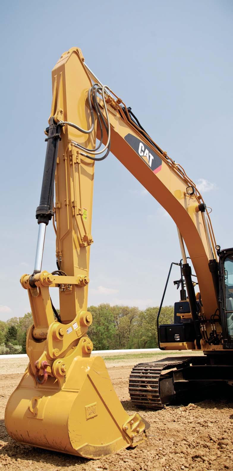 Front Linkage Options to take on your far-reaching and up-close tasks Designed For Range The 316F L is offered with a reach boom and two stick configurations: R3.1 m (10'2") and R2.9 m (9'6").