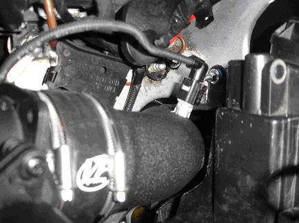 Remember do not tighten the bracket to the chassis too much otherwise engine movement will be
