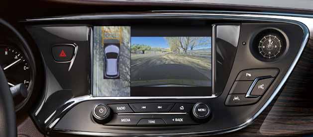 Multiple cameras help you avoid obstacles, reduce blind spots and navigate even the tightest spaces with clarity and confidence.