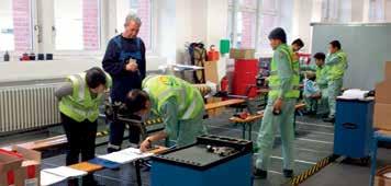 Training Prograes XLPE- and Oil-Trainings Training course with two teams NKT offers training courses for jointers including a practical (on-the-job) training regarding