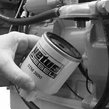 Winter lay-up Recommissioning after winter storage 7 Drain the water from the water separator/fuel filter. (page 28) 10 Open the fuel valve.