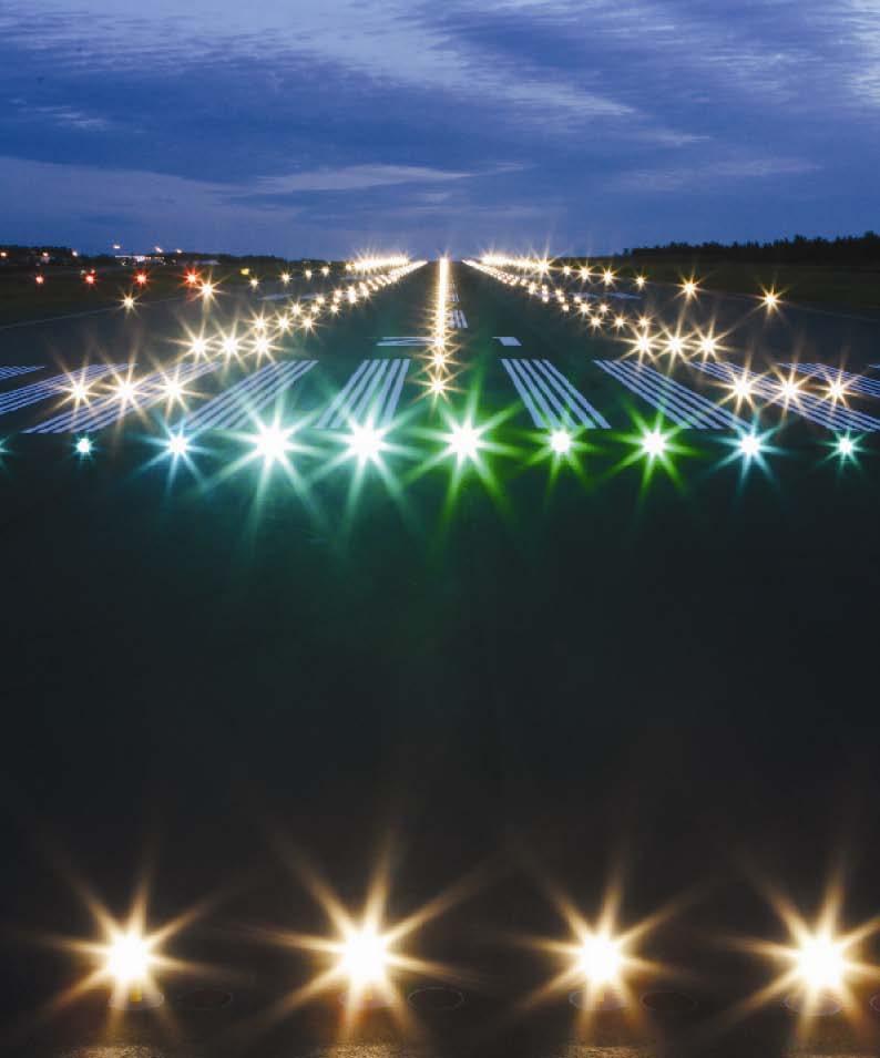 8 Inset Lights - IDM 4671, IDM 4581, IDM 4582 Touchdown Zone Runway Centre Line Taxiway