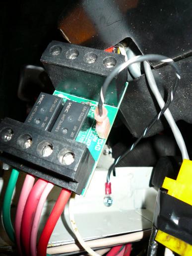 Installation of the ISB with black GND wire connected to the chassis.