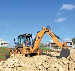 CASE CONSTRUCTION KING The DNA of the King Customers around the world have built their success on the power and performance of the Case backhoe.