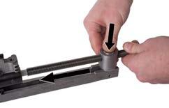 ENSURE THAT ALL SECURING SCREWS ON THIS UNIT ARE TIGHT BEFORE OPERATING THE UNIT AND