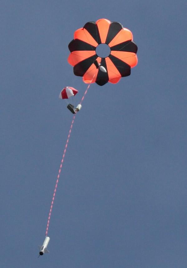 Main Parachute 60 inch Fruity Chute Deployed at 1000 feet 1.