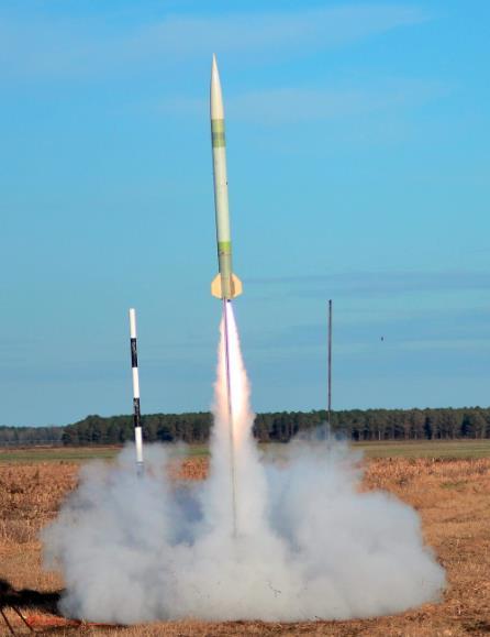 Figure 12:Main Ignition The launch vehicle successfully decoupled at apogee with a good release of the fin can section which then guided the payload and tethered drogue parachute out without