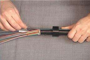 If the cable diamer is Less than 17mm : Cut at mark