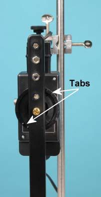 3. Put the pole plates on the magnet as shown in Figure 3.