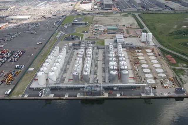 Expansion projects CEMEA Belgium Additional capacity: 40.000 cbm Tanks: 16 Chemicals Completion date: Sept. 2009 Vopak Terminal Linkeroever Capacity: 100.