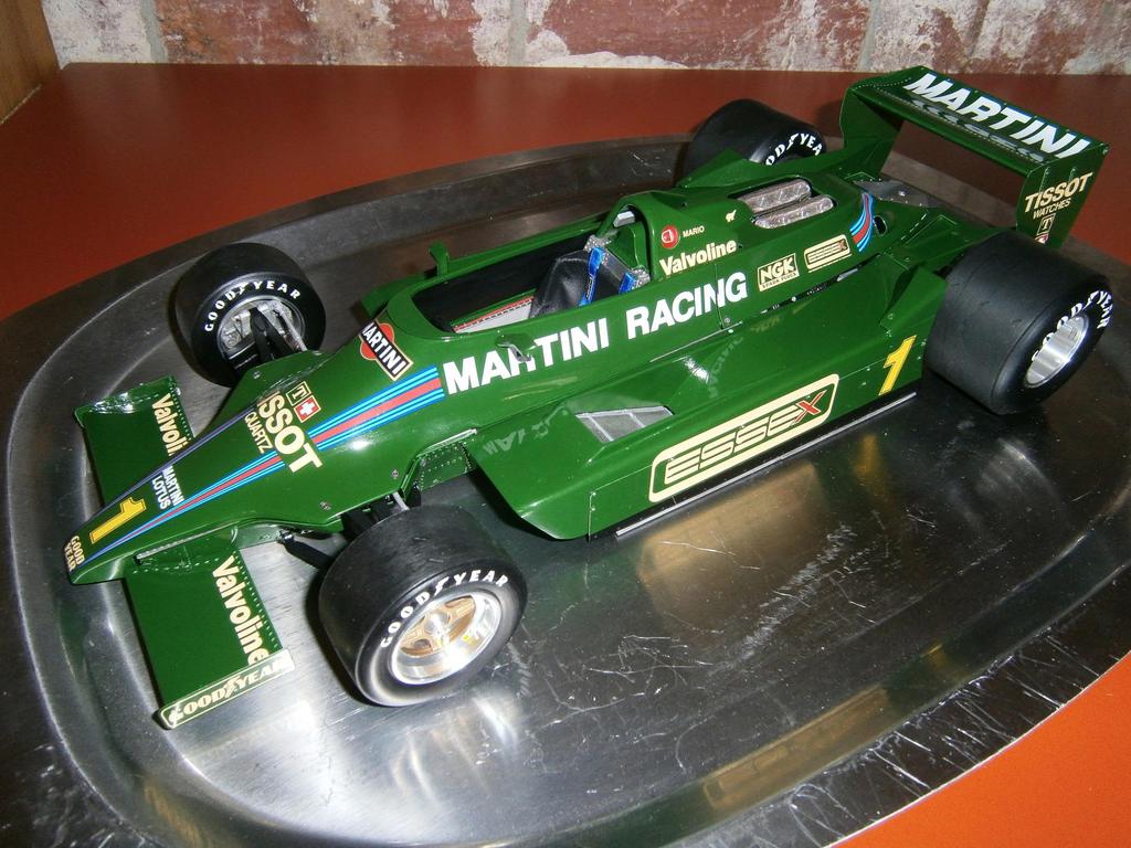 Chris Doube MFH Lotus 79 1:12 scale We have followed Chris Doube s build of the Model Factory Hiro 1:12 Lotus 79 with keen enthusiasm having sampled his excellent work in previous issues of kit Lotus.