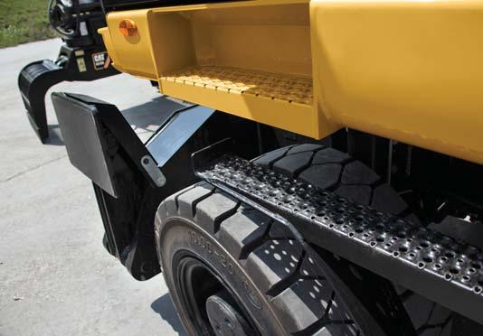 directly below the cab door Anti-skid plates on all walkways and steps reducing slipping hazards Tiltable console to make sure the way in and out is