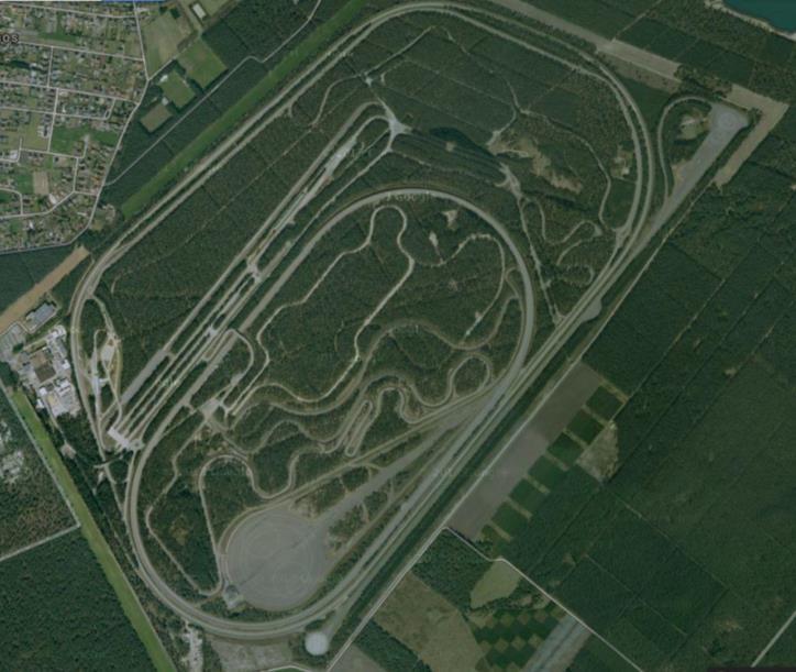 TNO-rapport TNO 2015 R10955 9 July 2015TNO 2015 R10955 Bijlage F 7/26 The Straight Away: ±2300 meters long Figure 41: Ford Lommel Proving Ground, source: Google Maps F.