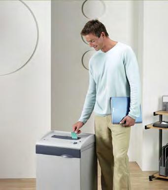 cards & CDs P270/6 CD Shredder 50-litre waste bin y Can shred credit cards and CDs safely y Strip cut size 5.