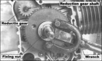 94mm. ENGAGING MECHANISM STARTING CLUTCH REMOVAL Remove the right crankcase cover. Remove the left crankcase cover.
