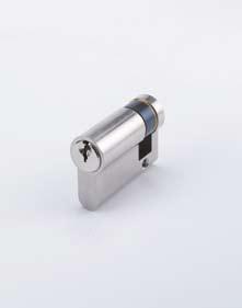 Cylinders and hinges 7620A Euro profile single cylinder with key operation on one side only.