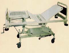 Features M1, M1A, M2 & MSA Adjustable backrest (gas lift or wind-up) Trendelenberg 12 & 8 / Anti Trendelenberg Removable head and foot ends in round or square tube Pull-out bed maker Bumpers Facility