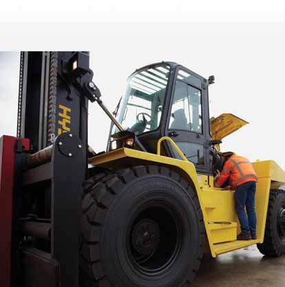 LOWER COST OF OPERATIONS 7 Lowering operating costs in all types of applications is what Hyster does best.