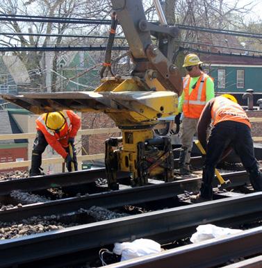 PRIORITY PROJECTS CTA GREEN LINE IMPROVEMENTS Track, structural, station, and power improvements Jobs Accessible within 60-minutes from Origin by Green Line 1 249,000 Faster speeds/ improved