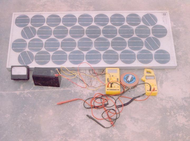 Journal of Agricultural Technology 2011, Vol.7(5): 1199-1209 Components of solar power fencing system Solar panel: Solar panel acts simply as a battery charger.