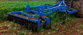 5 m 4m spacing (mm) Number of tines Weight (Kg) 270 11 105 1000 350 9 90 1050 325 11 125 1100 270 15 140 1200 320 13 120 1200 C2M front mounted model THE FRAME Reinforced welded
