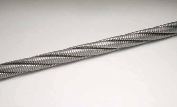 Double compacted XLT4 packs more high-tensile steel wire into the rope s diameter, resulting in one of the highest strength-to-diameter ratios ever achieved with a minimum breaking force 33% higher