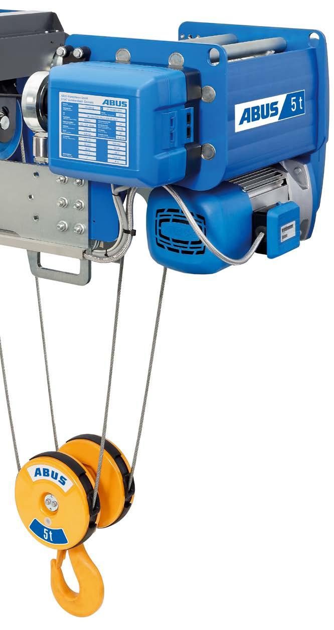 The convenient folding mechanism makes assembly of the wire rope hoist on the crane very