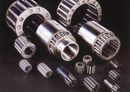 17590 phoneix brochure 6/8/03 12:22 PM Page 5 HEAVY DUTY ROLLER BEARINGS HY-LOAD ROLLER ASSEMBLIES PHOENIX roller assemblies are designed for applications where rollers are required to run directly