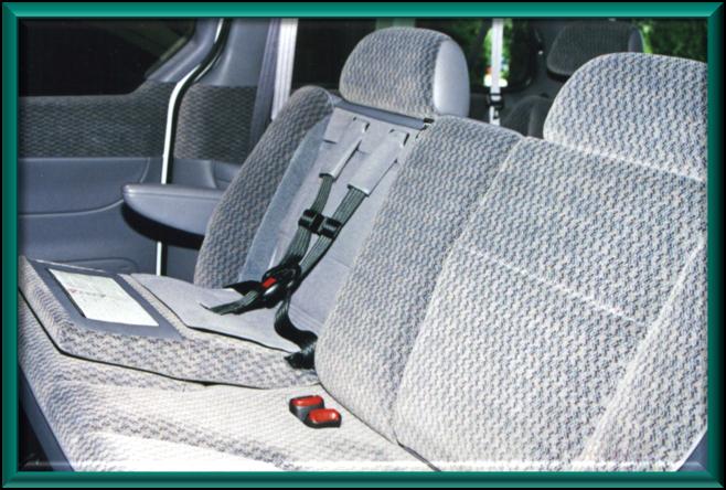 INTEGRATED SEATS Some vehicles have seats/restraints built into the vehicle. Check the vehicle owner s manual for instructions and weight limits. Many integrated seats face forward.