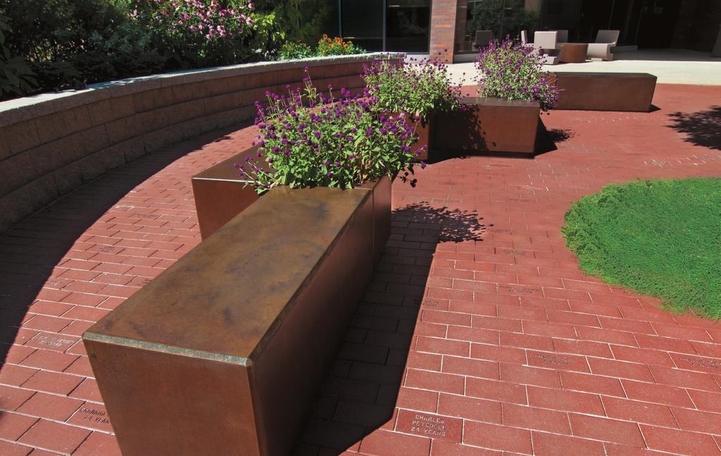 CONCRETE PLANTERS with seating Functional beauty: it s the result of a keen attention to detail and a little ingenuity.