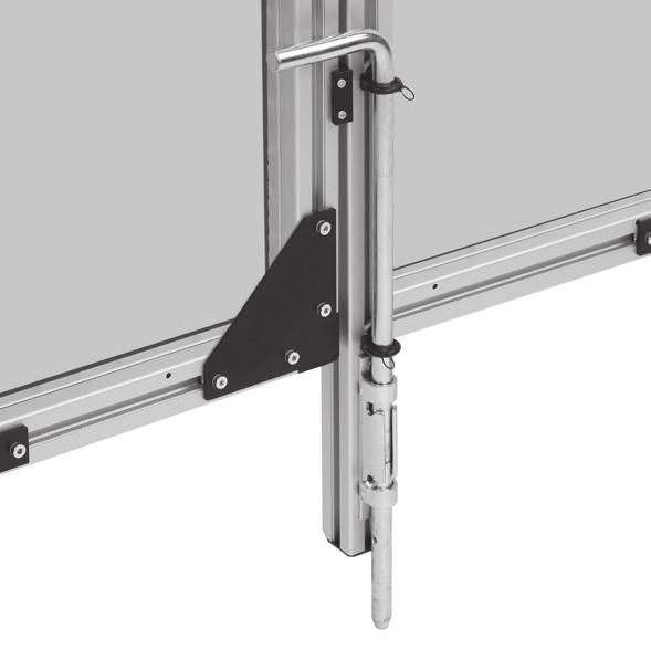 Frame profile Double-wing hinged door _ KL 40-II W = Panic lock X = Cylinder lock with handle set Y = Magnetic lock with handle Z = Ball catch with handle L = DIN right mounting M = DIN left mounting