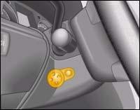 Detecting the position of the steering column and belt height S273_025 The same function request is used to adjust the height of the belt as to adjust the seats.