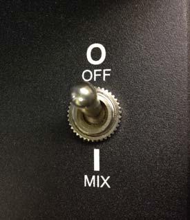 4. Ensure the Model AC-900 Automatic Mixer is