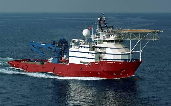 5 t Offshore crane: 10 / 20 t 1500 / 750 m DOF Geoholm