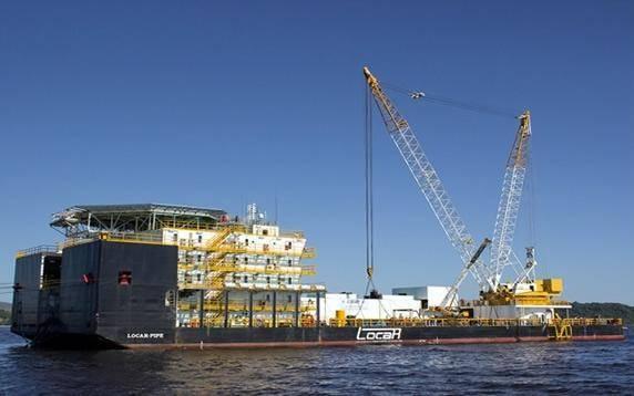 t FARSTAD Far Scotia Deck crane: 10 t Main crane: