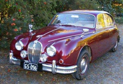 Here s the first contribution, from Garry Smith. Good Morning Ian, A few words re your comments in The HUB, if I may. Editor I agree that Mark 2 Jaguars should not be referred to as MkII.