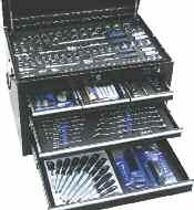 drawer tool box SP50102 1100 240pc Metric/SAE Tool Kit in Custom Series Tool Box Maxi drawers featuring 405mm depth ROE combination spanners Flare metric/sae spanners 1/4", 3/8 & 1/2"dr sockets &