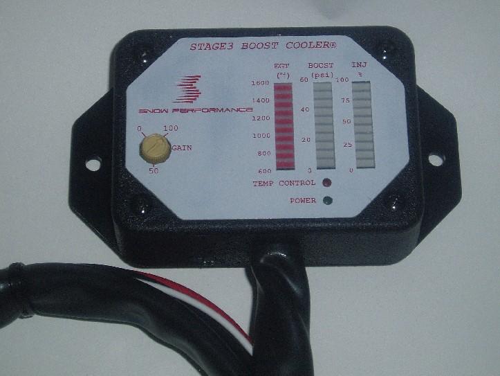 The 3D controller will enter pump disengage mode when the Green wire is connected to Ground. The controller will resume normal operation (pump enabled) when the Green wire is disconnected from Ground.