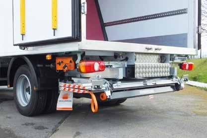 Slider lift for light trucks, trailers and semi-trailers DH-SO.10 750-1000 kg The DH-SO.10 it the lightest and most compact solution of the slider lift range.