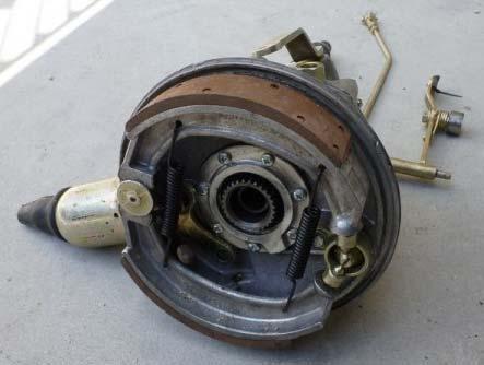 Front Pedal 2WD Control The locking mechanism from Oldtimer garage is a