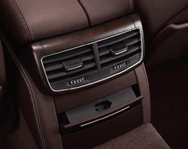 or games consoles; replaces 12V socket/cigarette lighter in rear compartment Audi exclusive cardan