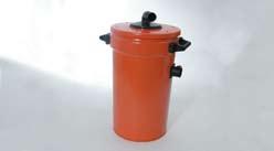 position or vice versa. Sound reduction box. Available for all electric pump sizes.