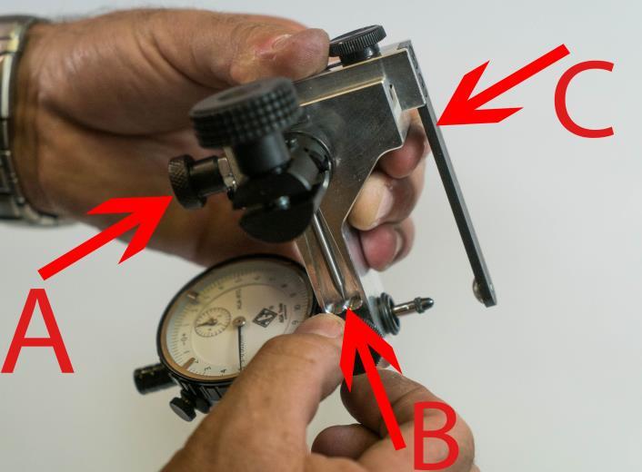 A8. Tighten centering lock knob by hand.