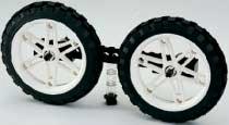 Large and small tires can be used on the same model. 1 2 Put a 16-tooth gear here.