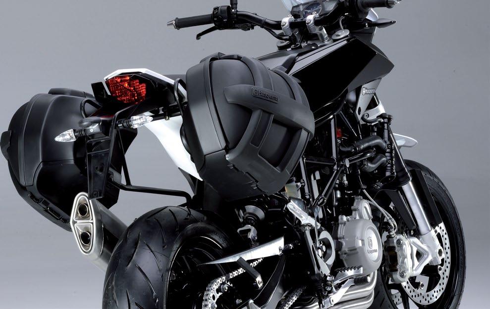 Nuda 900 and Nuda 900R owners who wish to travel further afield have a full range of