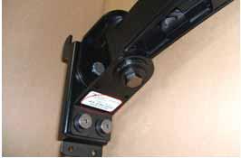 Mount 45-231-200 LABEL LOCATION: On back of crossbar 200 Series Combo Arm 45-230-216 45-230-200 LABEL