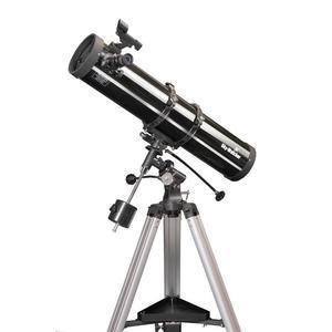 2.5 Sky-Watcher Explorer-130 Uporabili smo teleskop nižjega cenovnega razreda znamke Sky-Watcher. Sky-Watcher Explorer 130 je newtonski reflektorski teleskop.