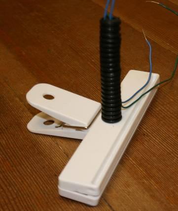 Cover all bare wires with insulating tape. If you do not insulate the wires they will short and your light will not work.