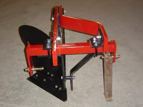 Plow Assembly Instructions Plows are shipped with the 3-point hitch in the down position to save on shipping costs. Before you can use the plow, it must be assembled in the upright position.